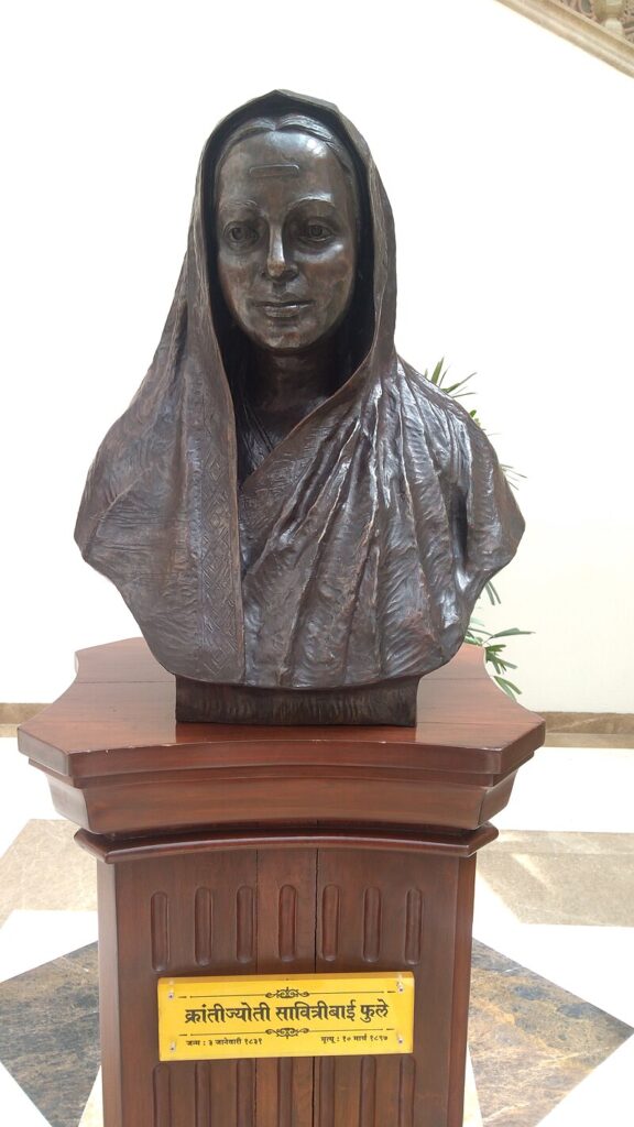 Statue of Savitribai Phule